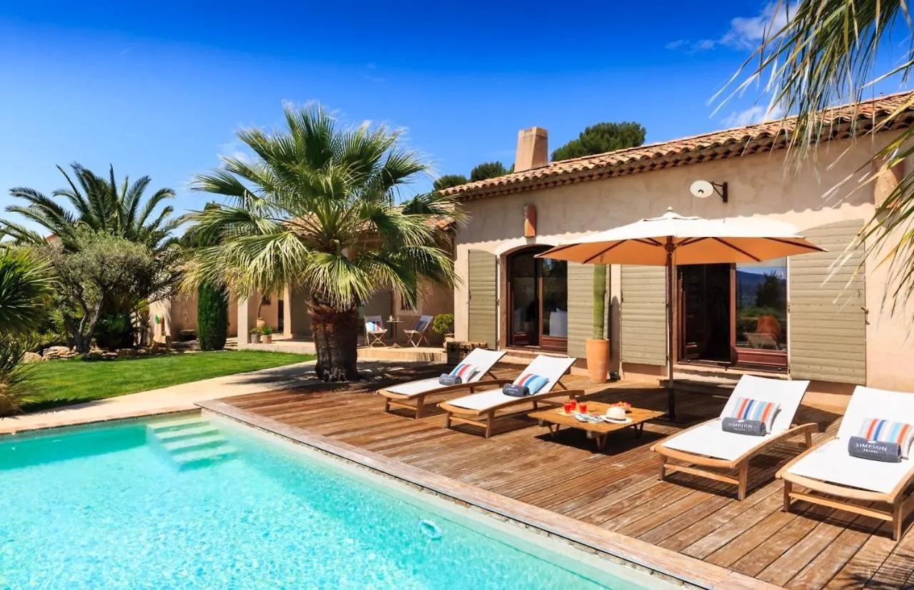 Puntayucca Villa Laouque